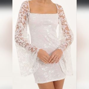 Lucy in the Sky size 2 (small) white sequin dress